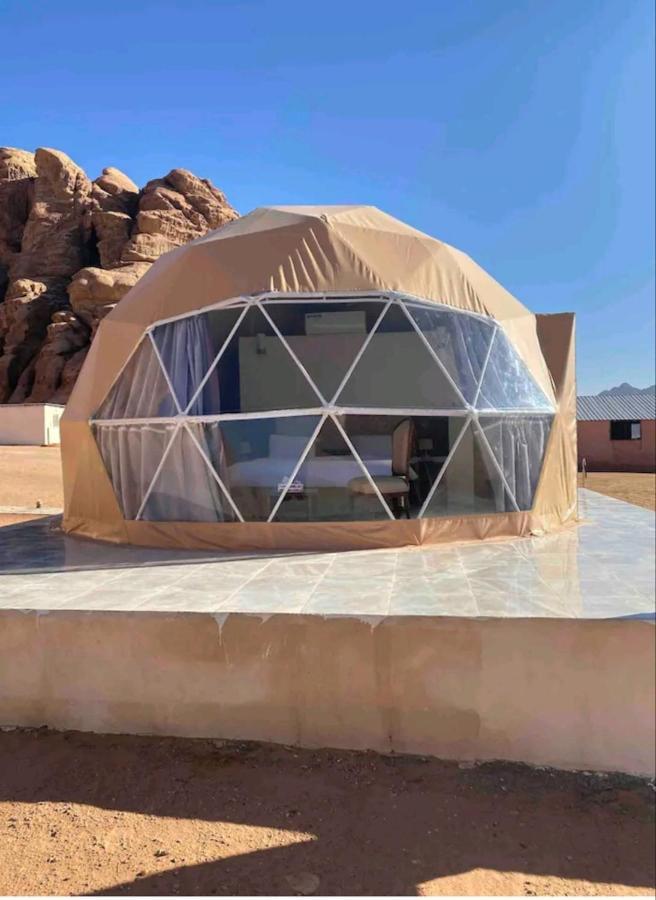 Rum Titanic Wadi Rum Exterior photo
