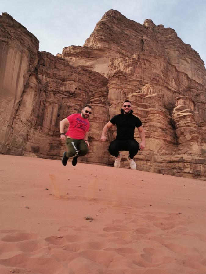 Rum Titanic Wadi Rum Exterior photo