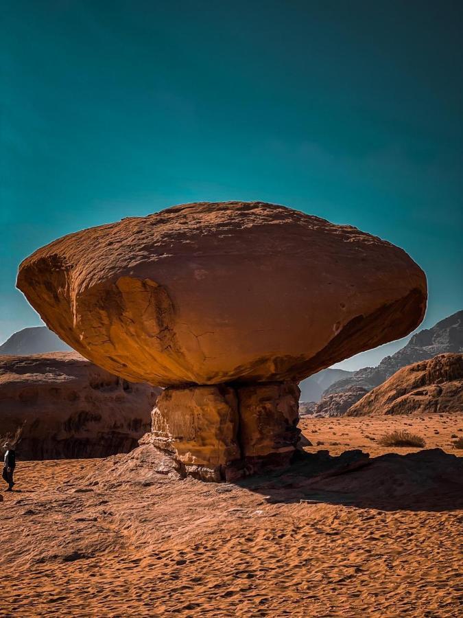 Rum Titanic Wadi Rum Exterior photo