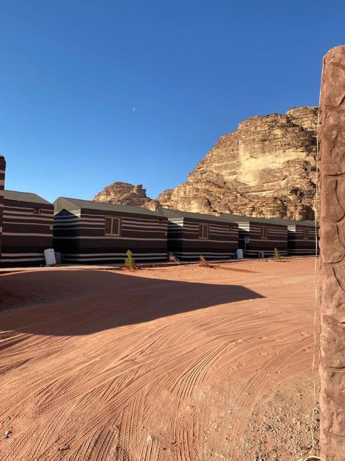 Rum Titanic Wadi Rum Exterior photo